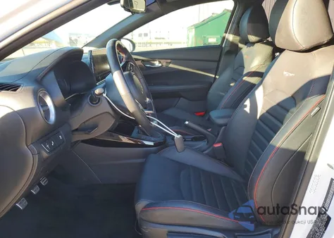 2022 Kia Forte Gt z USA, uszkodzony, nr VIN 3KPF44AC9NE450825